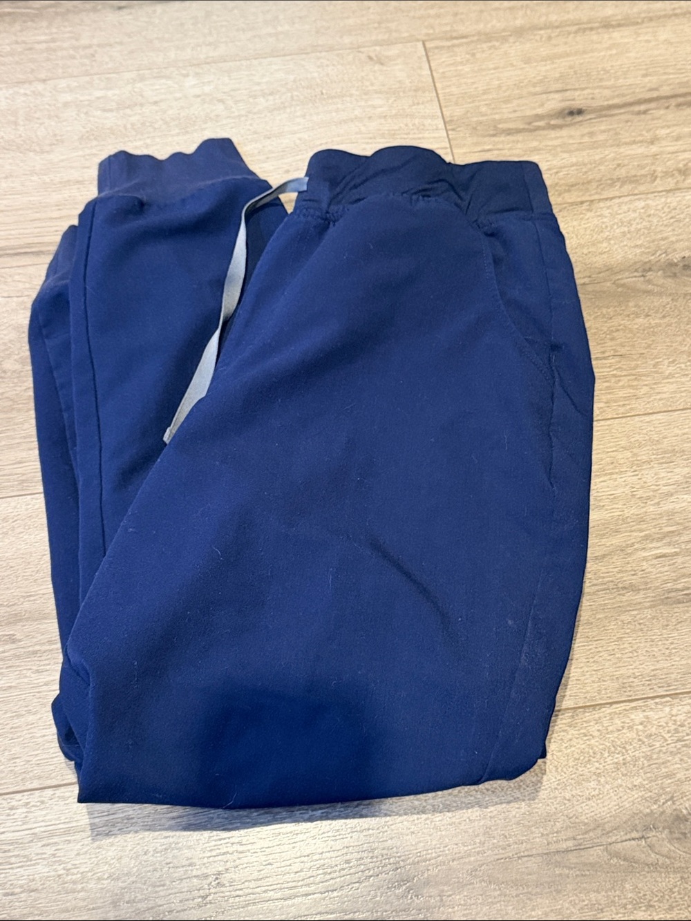 FIGS WOMEN ZAMORA NAVY JOGGERS SIZE LARGE
